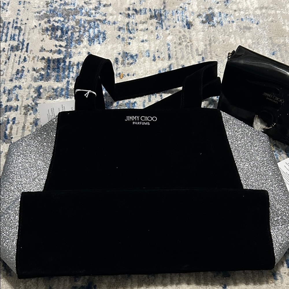Perfume bag with a small purse